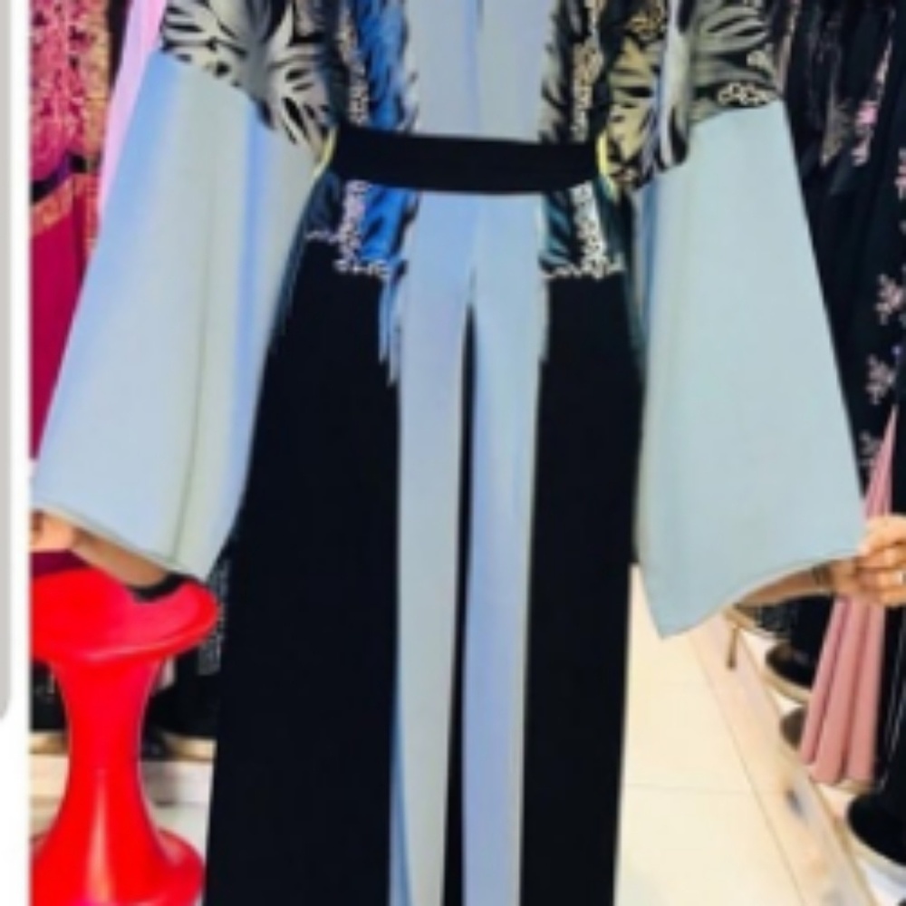 Abaya/dubai abaya